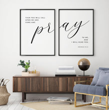 Load image into Gallery viewer, Jeremiah 29:11 Pray to me black frame set